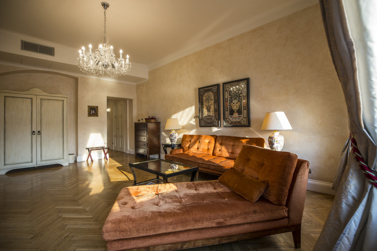 suite1.JPG