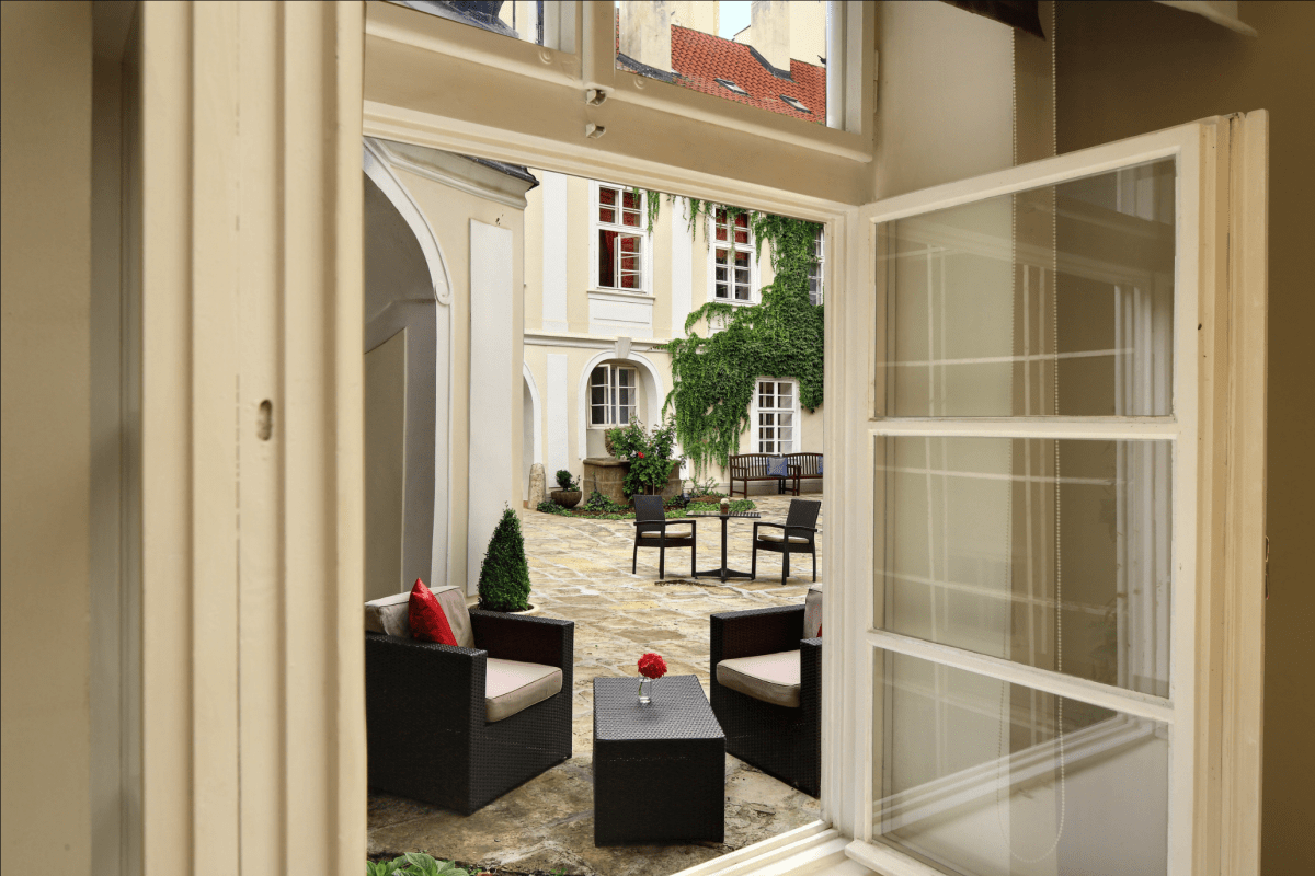 Family Suite (2).png