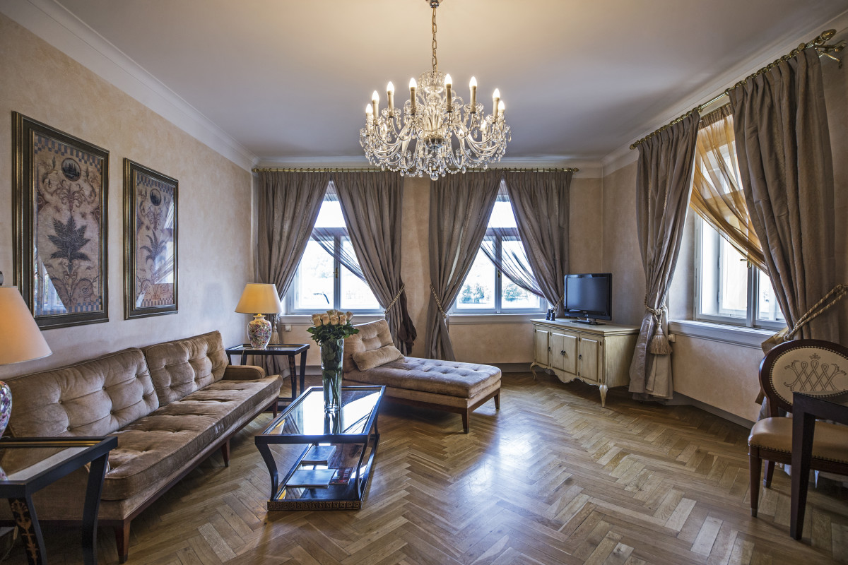 suite river view.JPG
